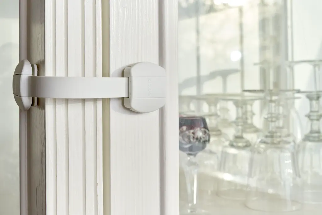 4691_01_Multi Purpose Lock-m4_(300).webp