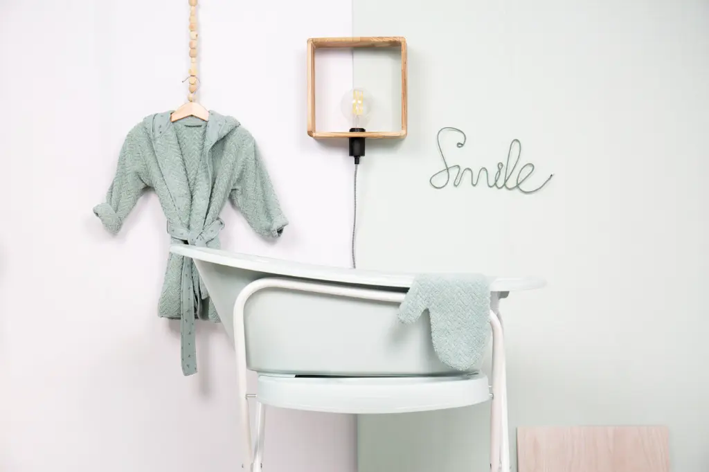 Bebejou-fabulous_Paper planes_24.webp