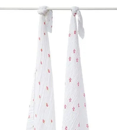 [01589-11] Doeken Tetra 120x120cm Star Strawberry | Meerkleurig